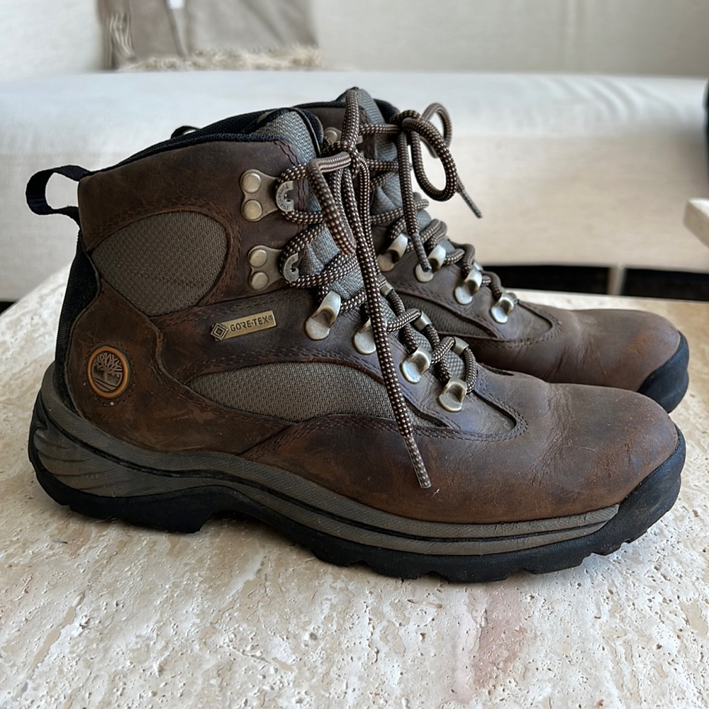 Vintage Timberland Waterproof Hiking Boots - Women US 7 / EU 38